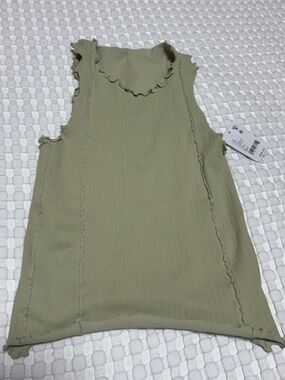 Free People better this way tank. NWT. Washed sage